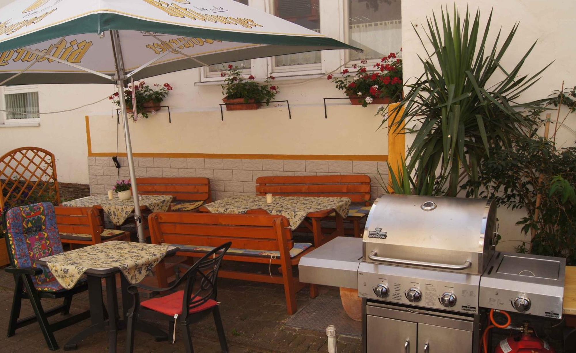 Hotel-Restaurant Ehses Zeltingen-Rachtig Ngoại thất bức ảnh