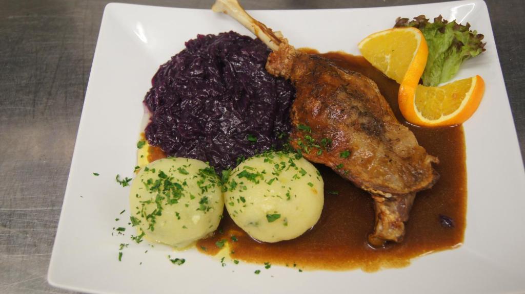 Hotel-Restaurant Ehses Zeltingen-Rachtig Ngoại thất bức ảnh